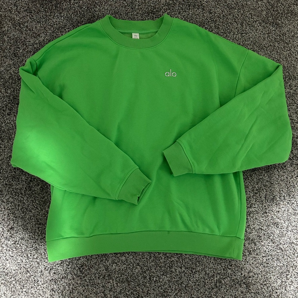 Alo Yoga Crewneck